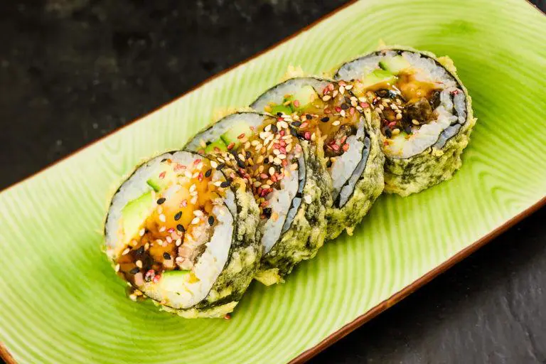 Hot Roll Futo Salmon 6 pieces
