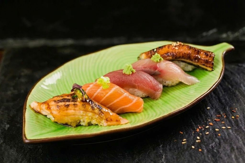Nigiri Set ( 5 pcs ) - Sushi Masters Tenerife